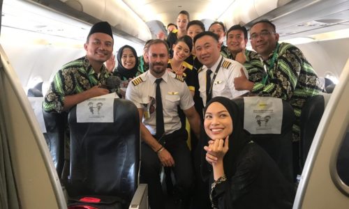 Umrah Aman dan Nyaman Bersama Zamzam Wisata dan Flyscoot